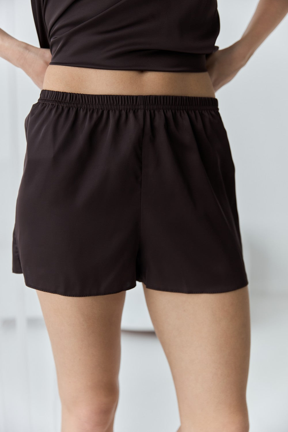 Атласная пижама с шортами 0166/72 dark chocolate