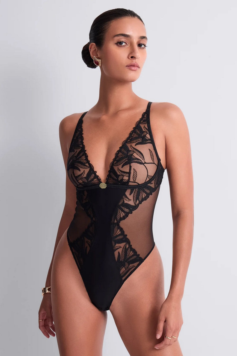 Боді-стрінг з вишивкою 6B86 Sweet Euphoria black