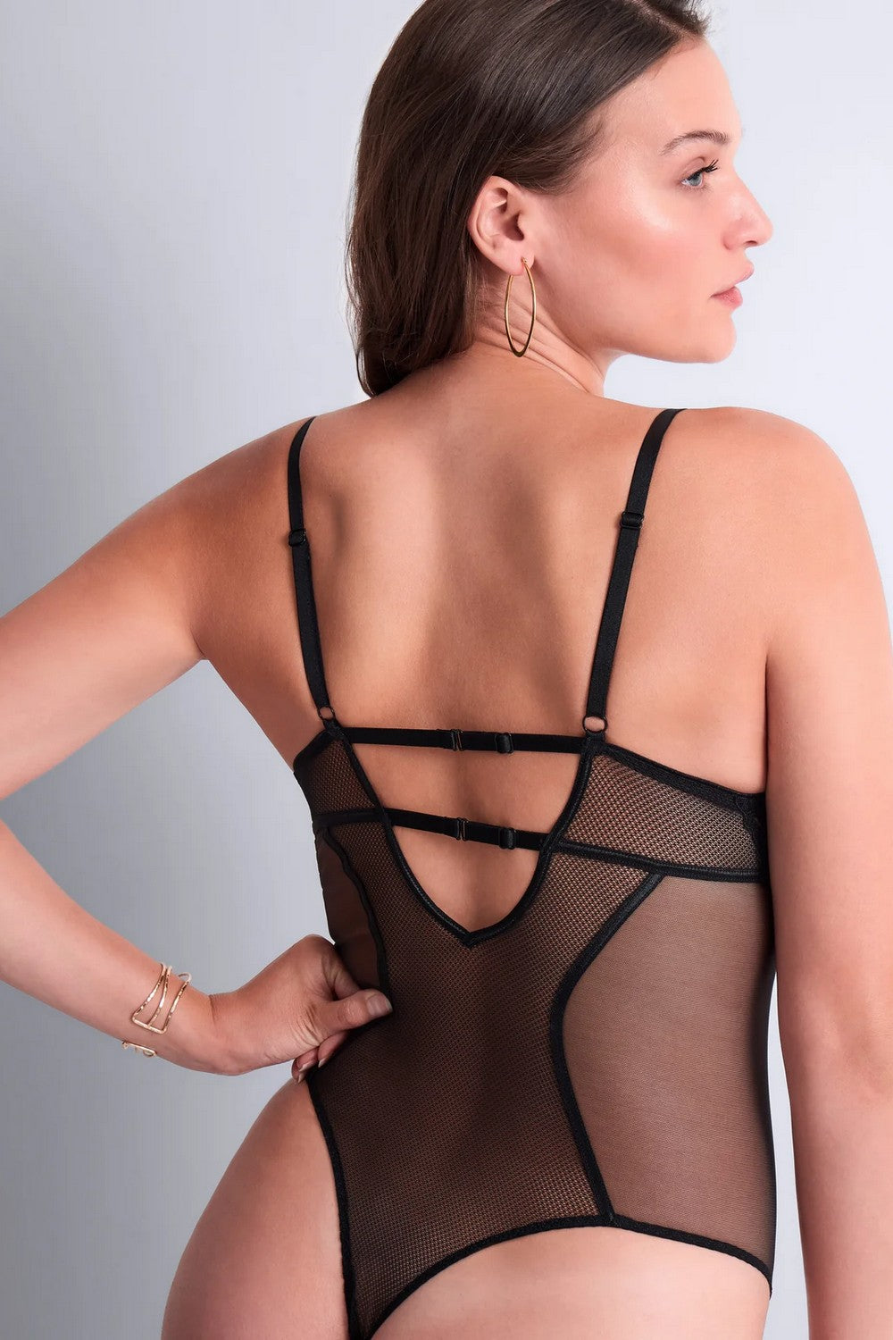 Боді-стрінг з вишивкою 6B86 Sweet Euphoria black