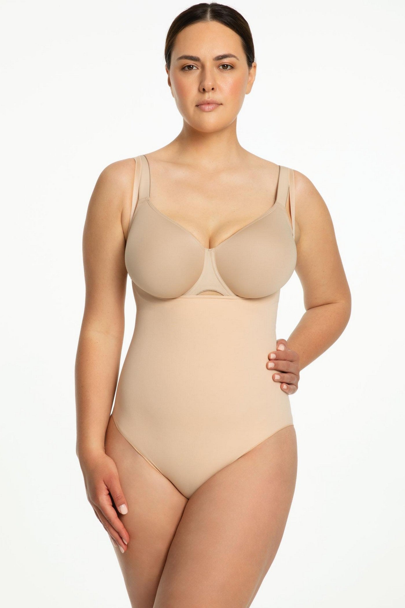 Боди с открытой грудью 419 beige