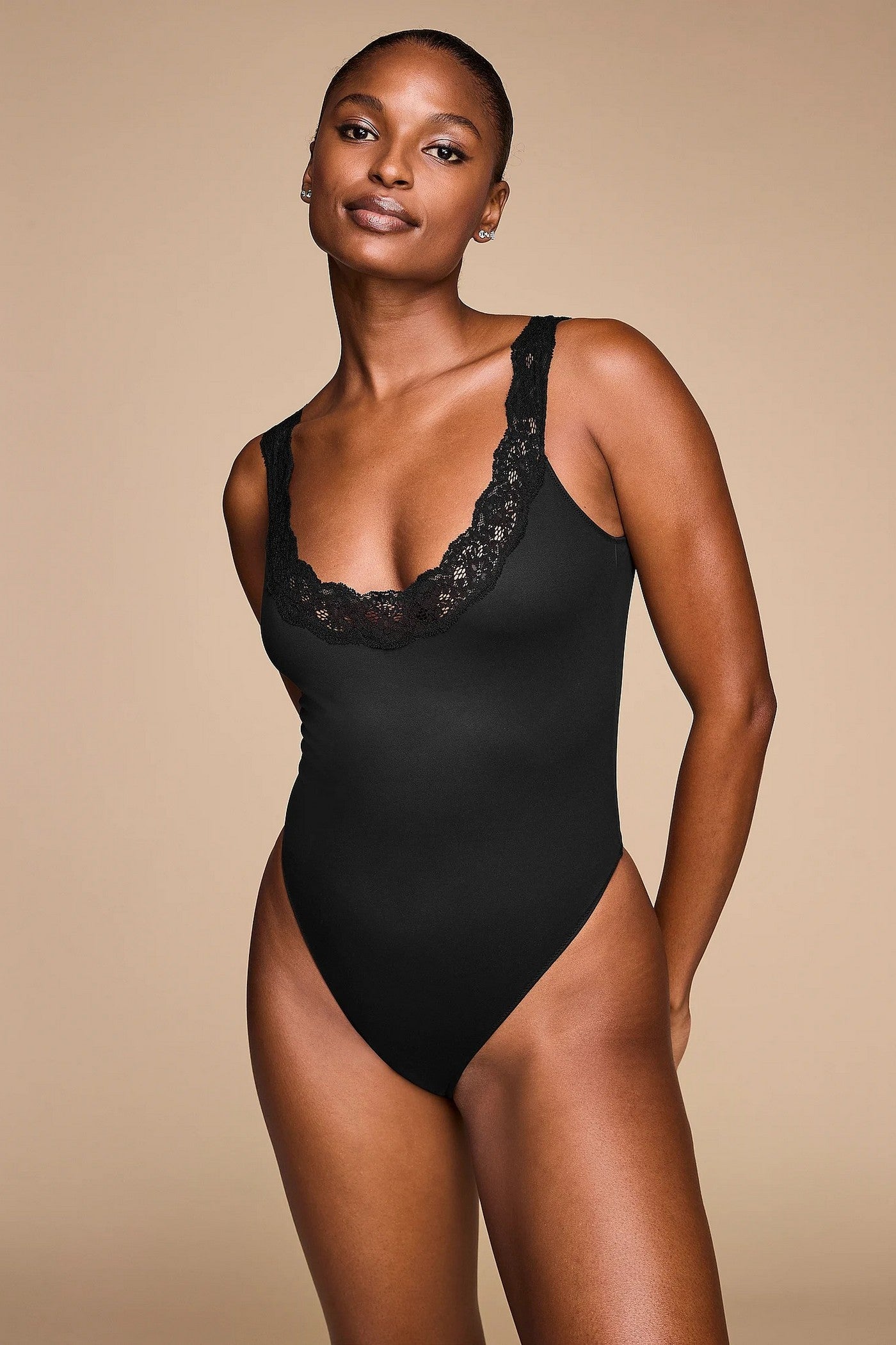 Боди-стринг с кружевом 795726342 black