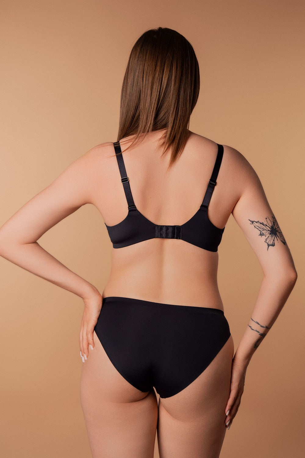 Мягкий бюстгальтер из микрофибры SLZ24201422 black