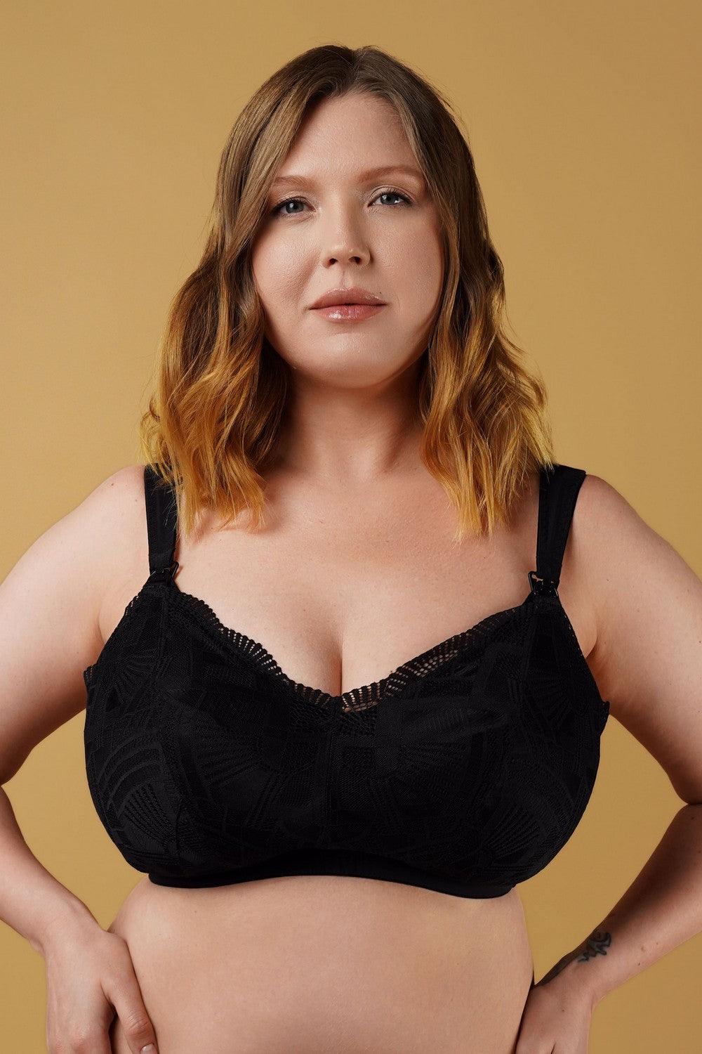 Безкаркасный бюстгальтер для кормления SLZ25901088 black