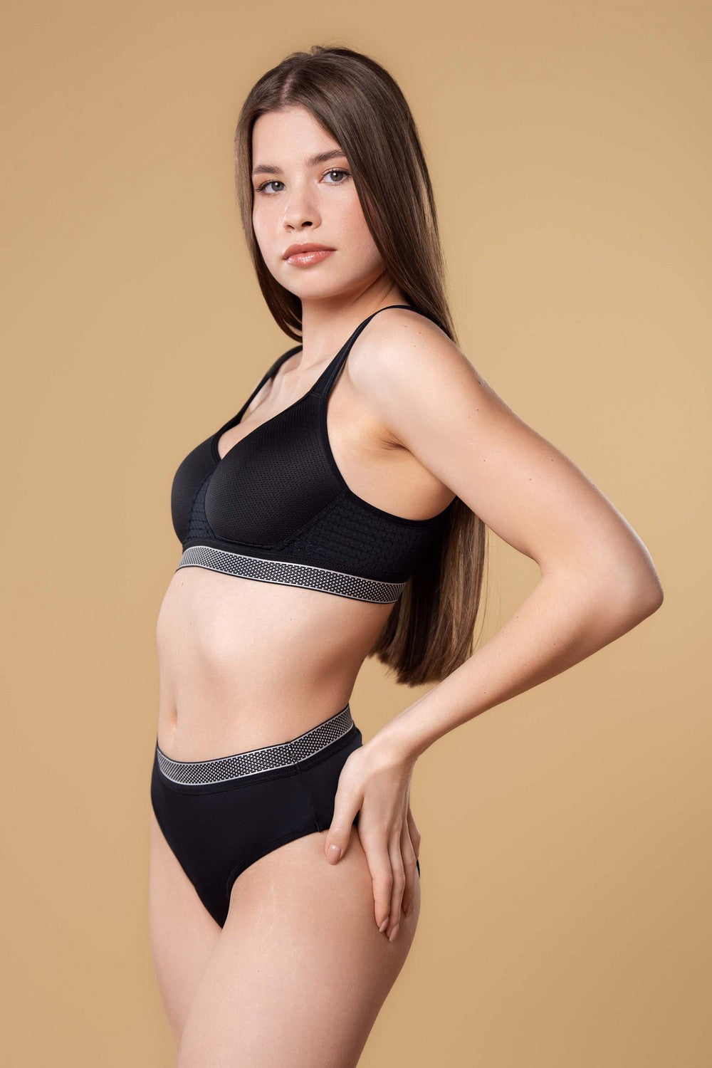 Плотный бюстгальтер без косточек SLZ27401134 black