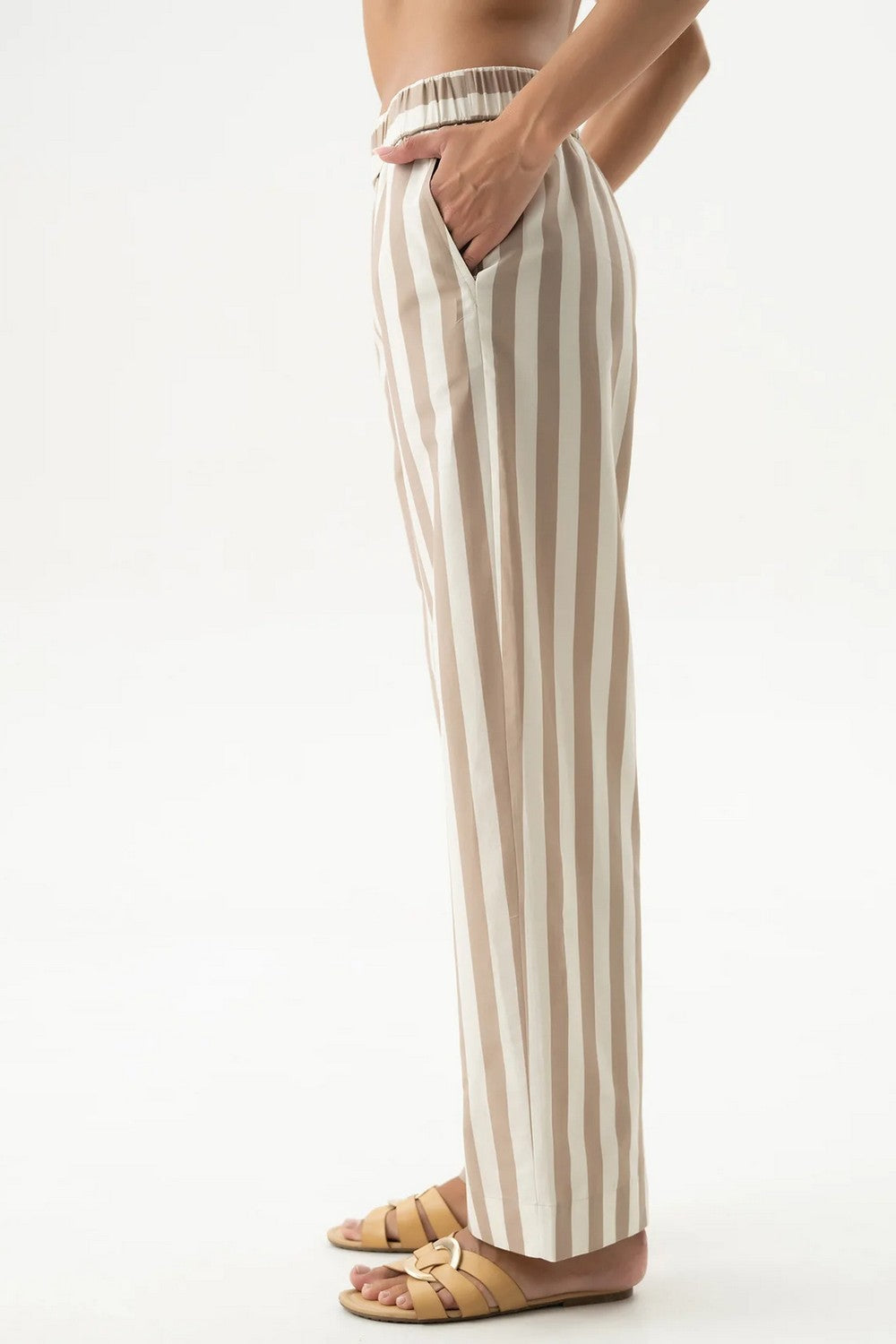 Хлопковые брюки 251204-06 Strapped Cotton oat milk