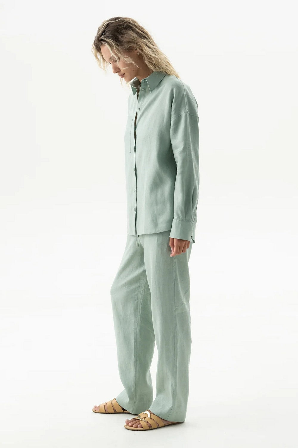 Льняные брюки 251206-06 Linen Spirit green