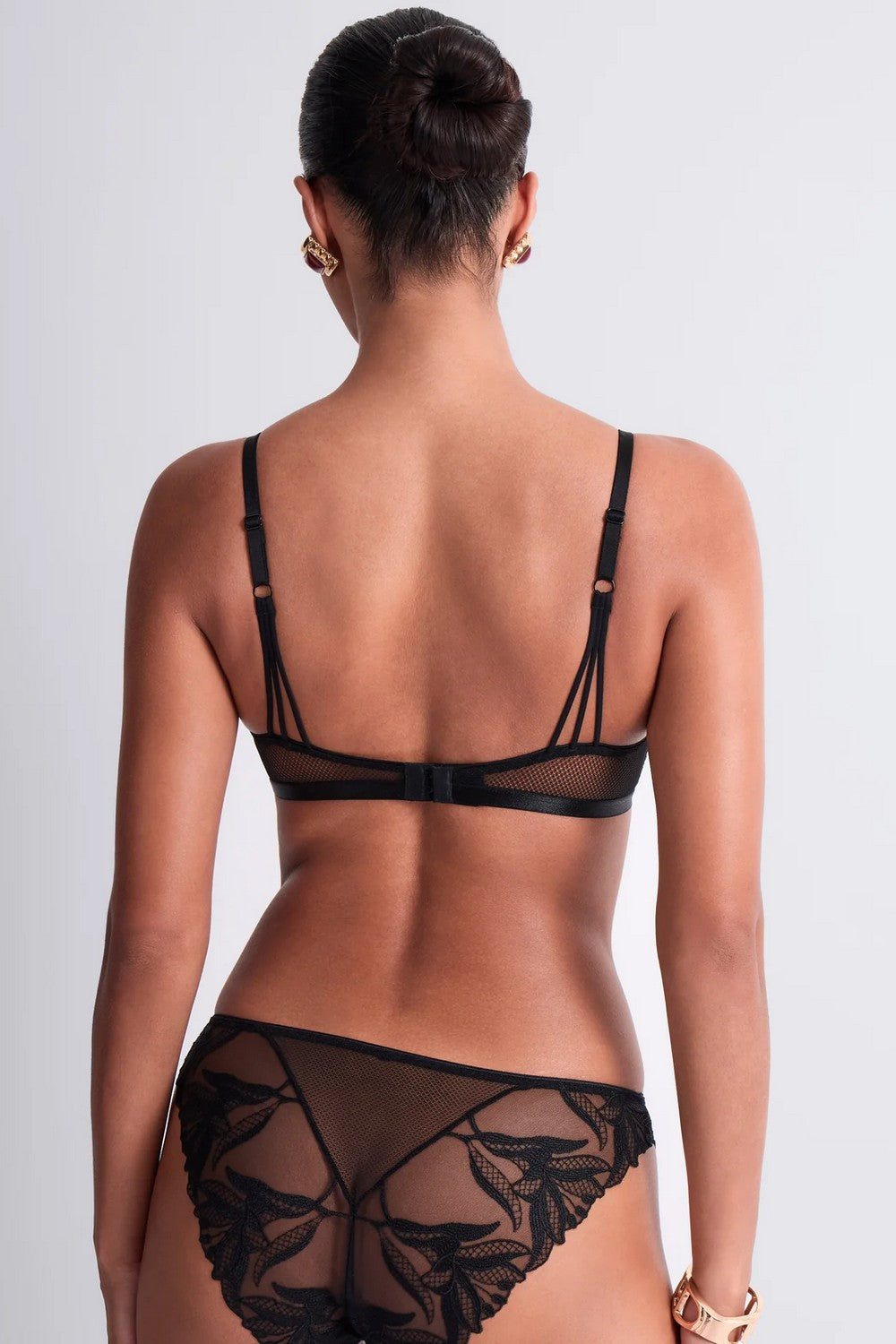 Бралет с вышивкой 6B10 Sweet Euphoria black