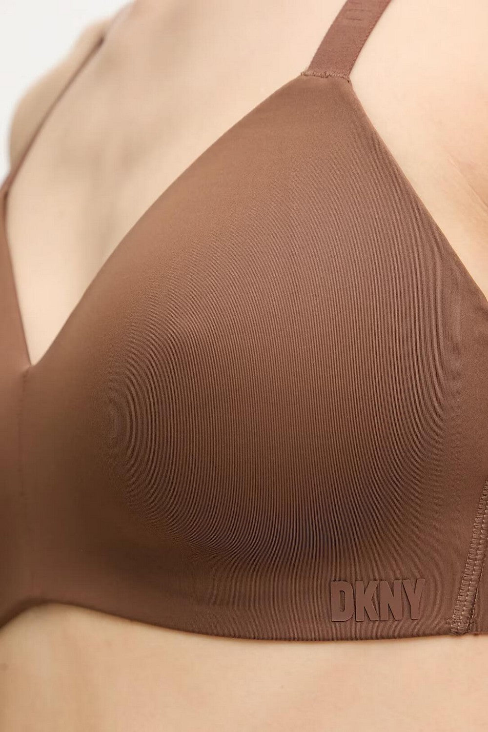 Безшовний бюстгальтер DK7934 chocolate