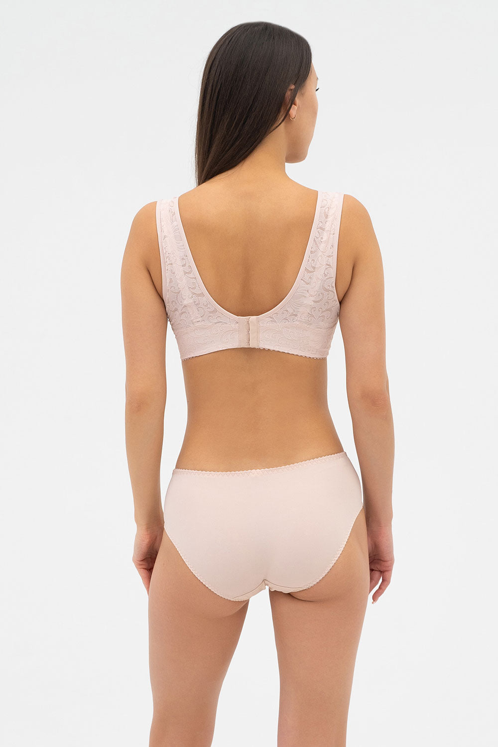 Бра-топ с плотными чашками 007 19 03 Alessia