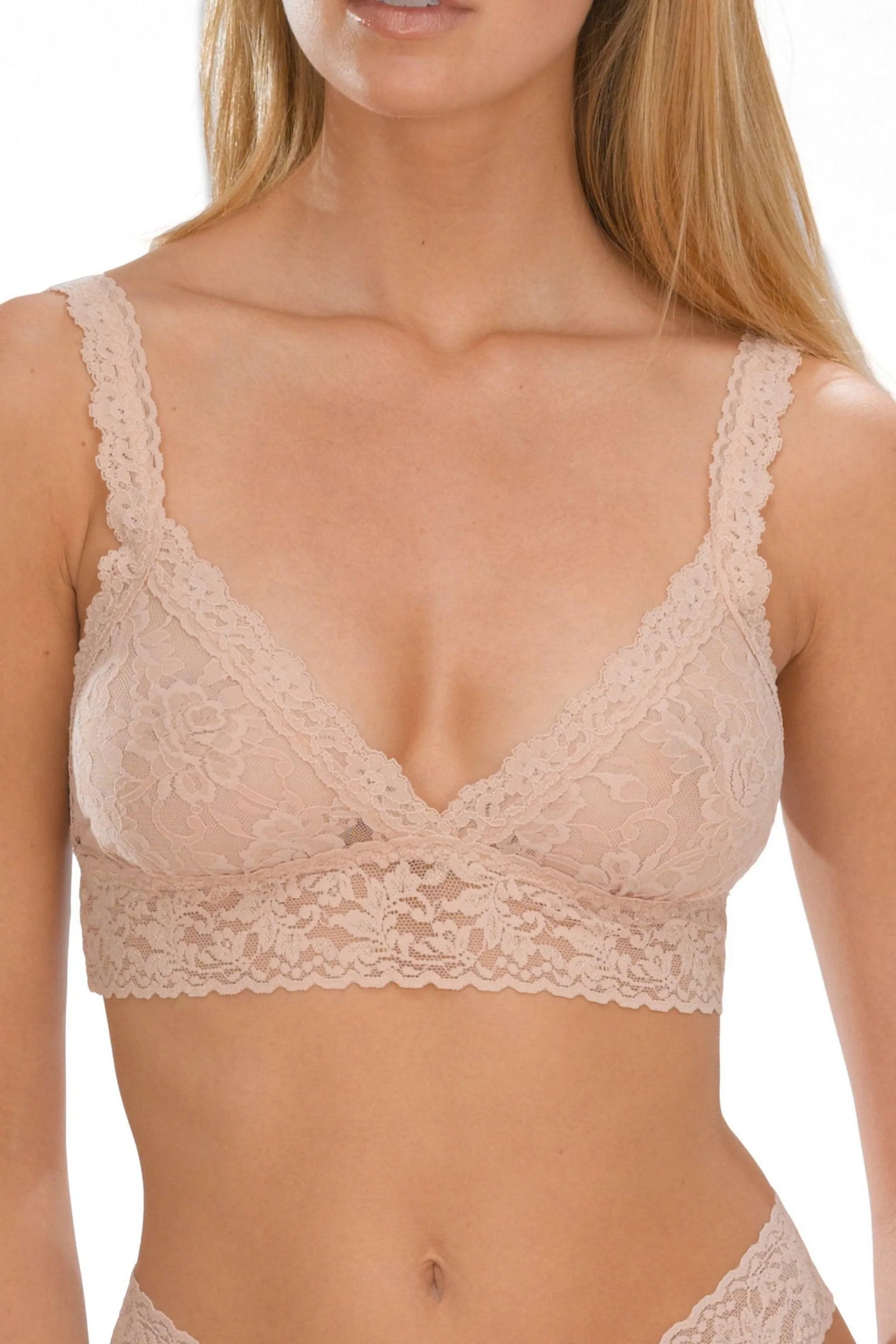 Кружевной бралет 113P Signature Lace chai