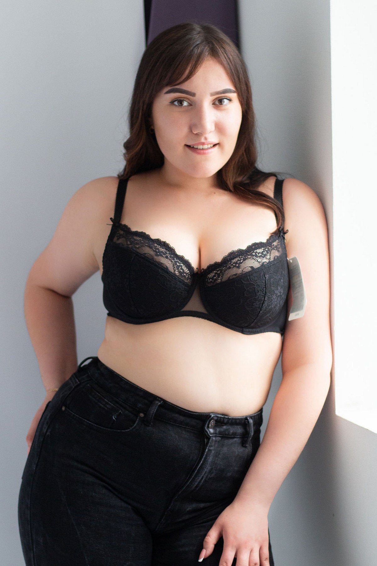 Полудублированный бюстгальтер H05-14-L black