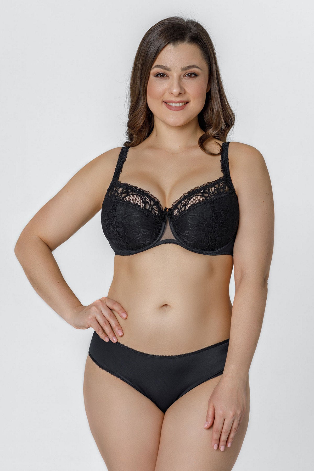 Напівдубльований бюстгальтер балконет H37-17-L black