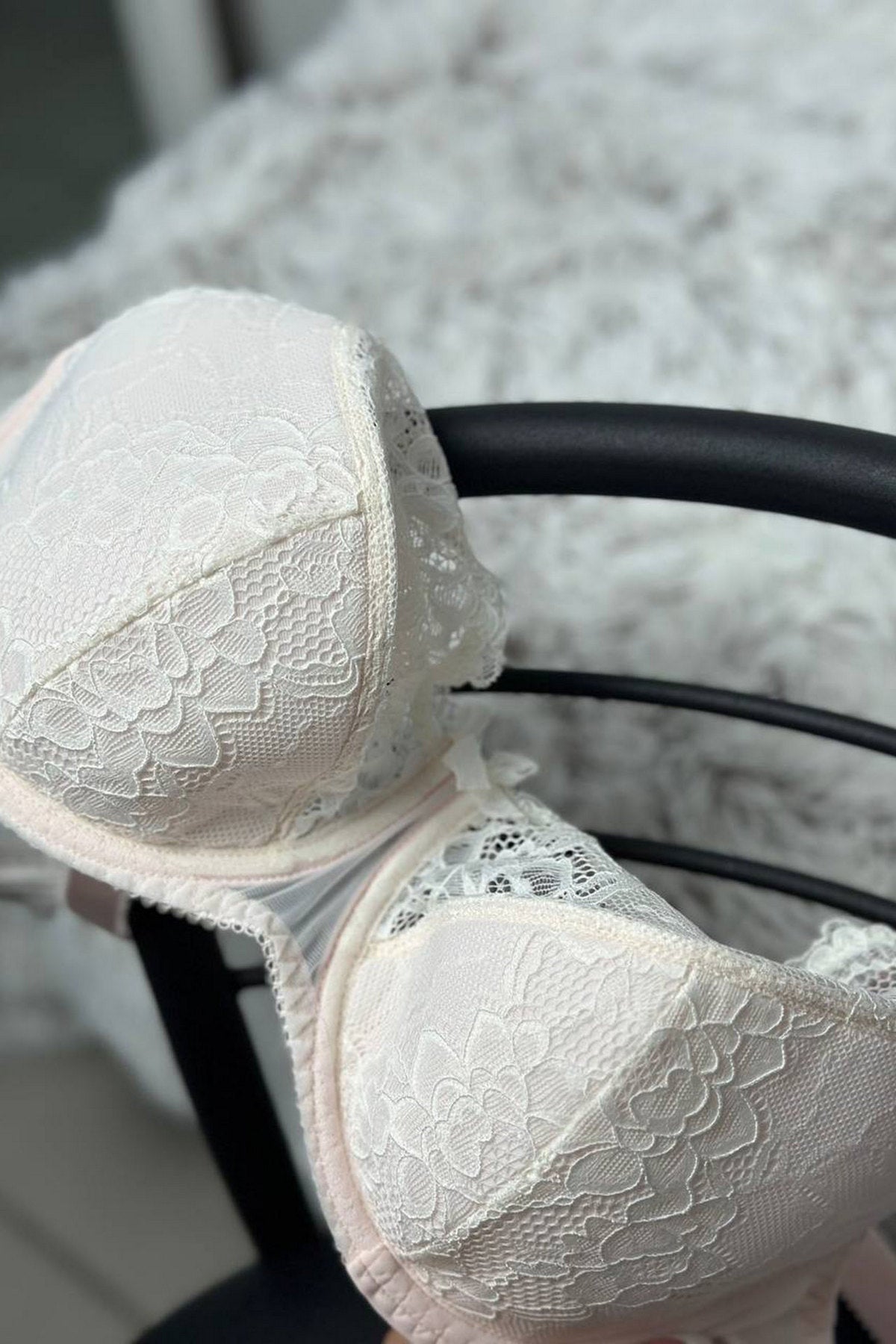 Напівдубльований бюстгальтер H38-17-L sakura