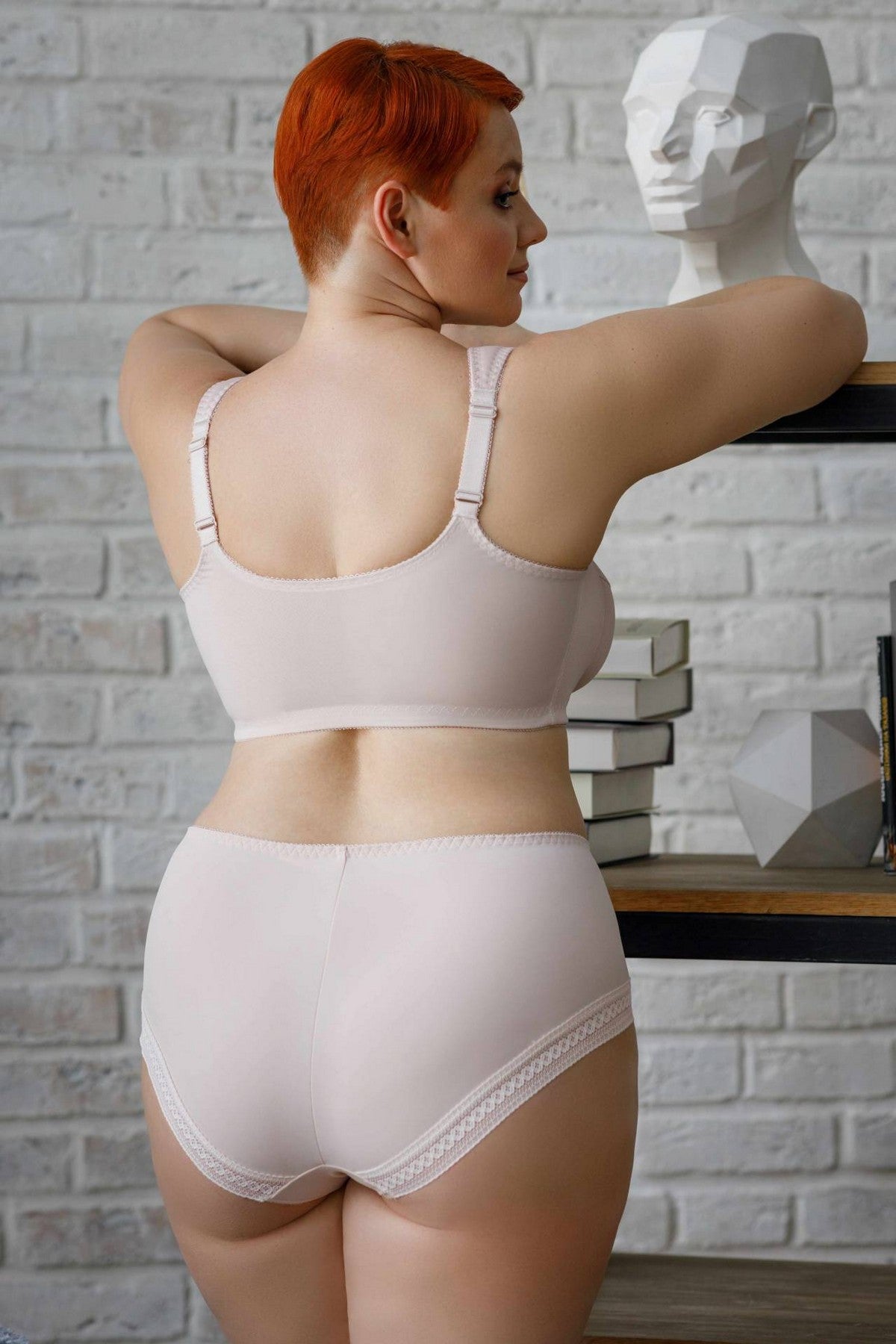 Мягкий бюстгальтер без косточек H47-23-L cream brulee