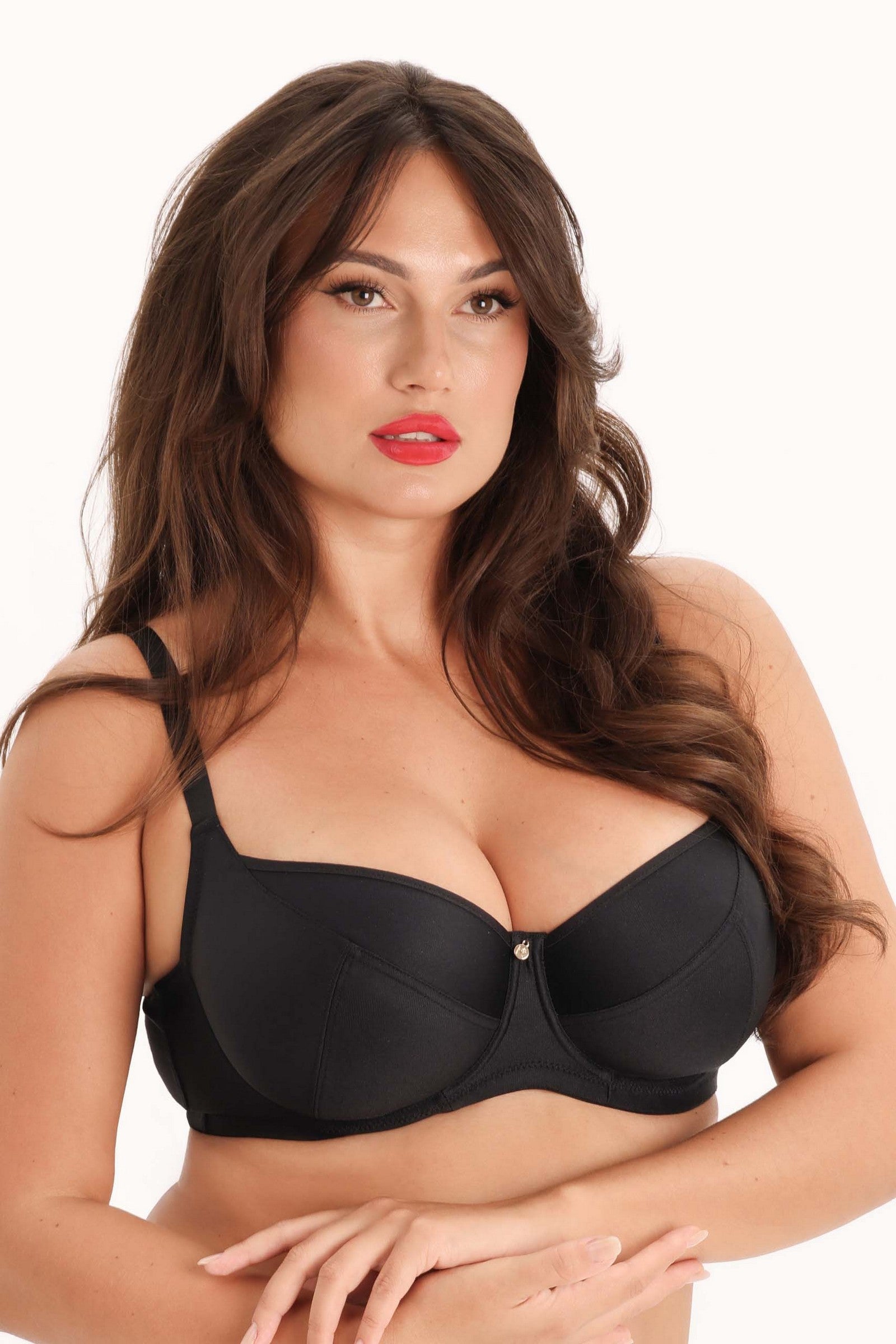 Гладкий бюстгальтер Catherine 5251 black