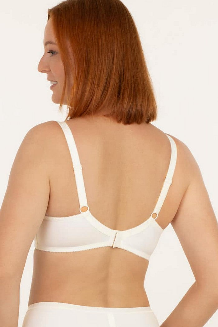 М'який бюстгальтер із мереживом 335 Albina antique white Kleo