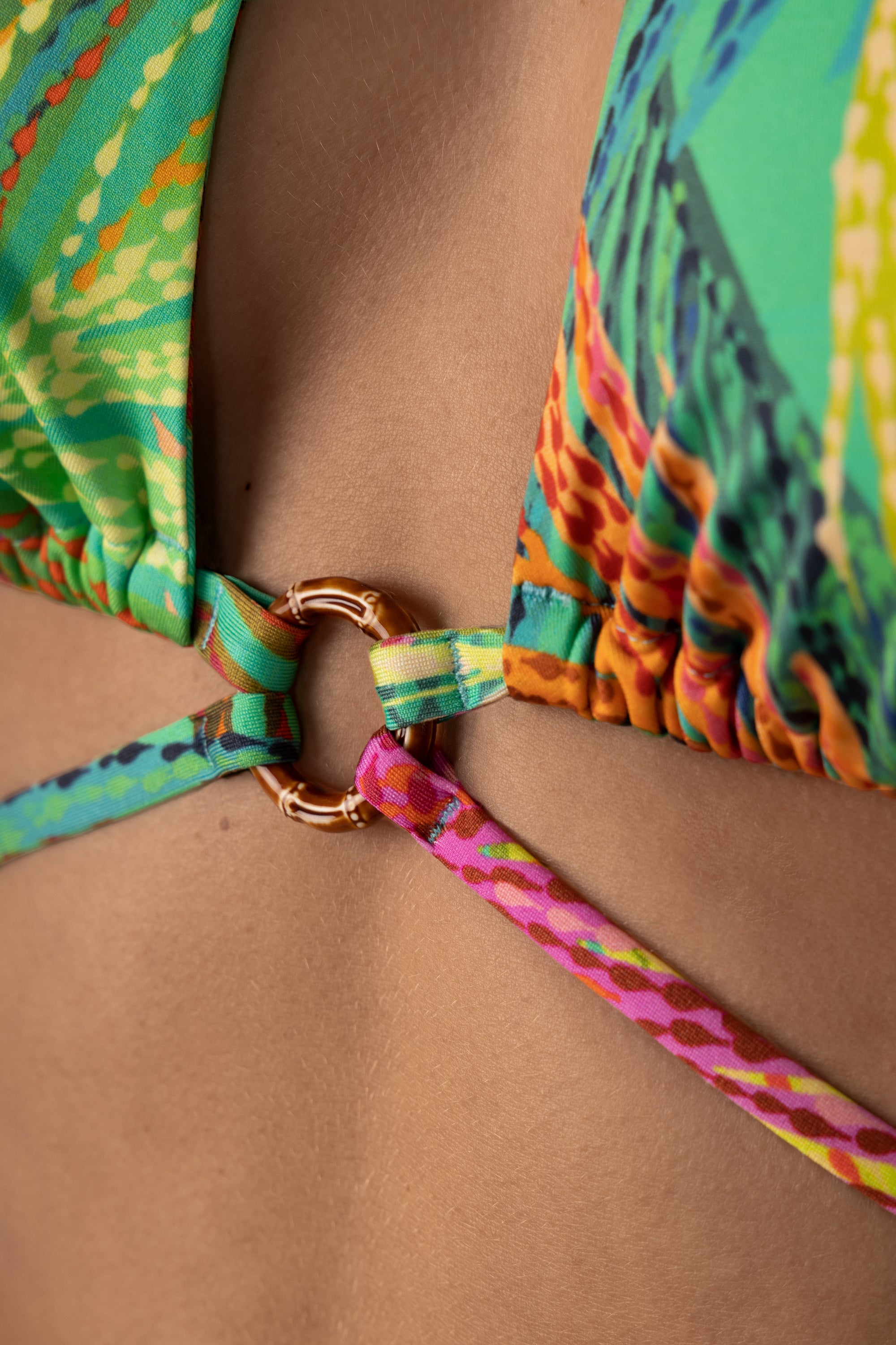 Купальный бюстгальтер с завязками 6311/30 Moli green