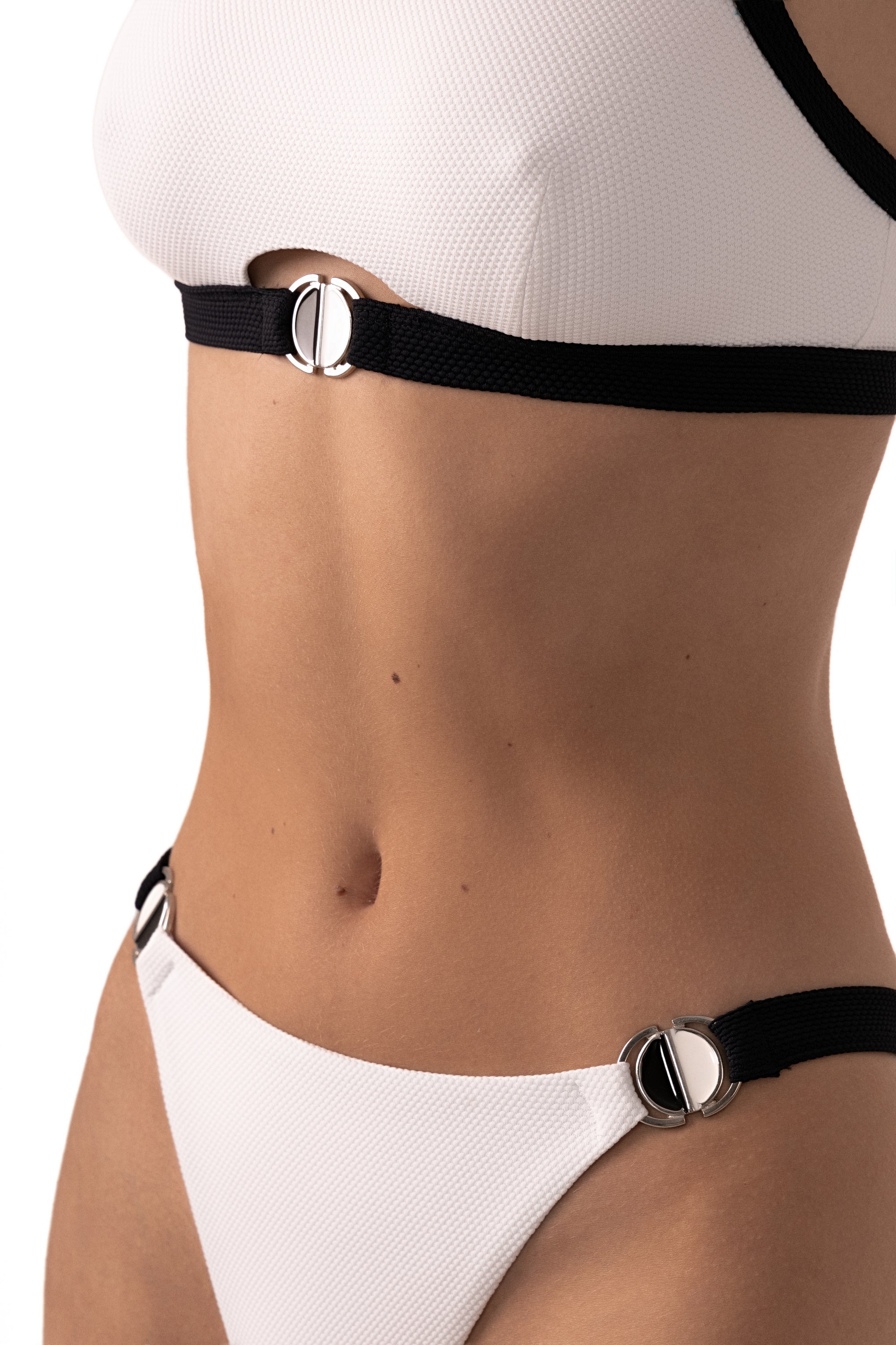 Купальный бюстгальтер 6321/20 Suzy white/black