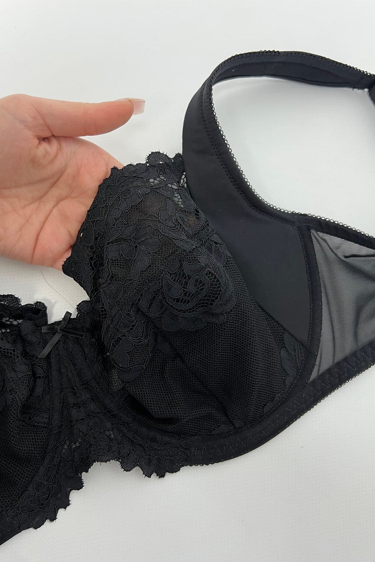 Мягкий бюстгальтер 58K24 Lace Love black