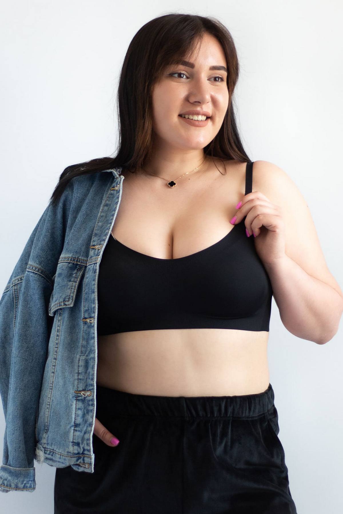 Бесшовный бра-топ Invisible Light 71D32 black