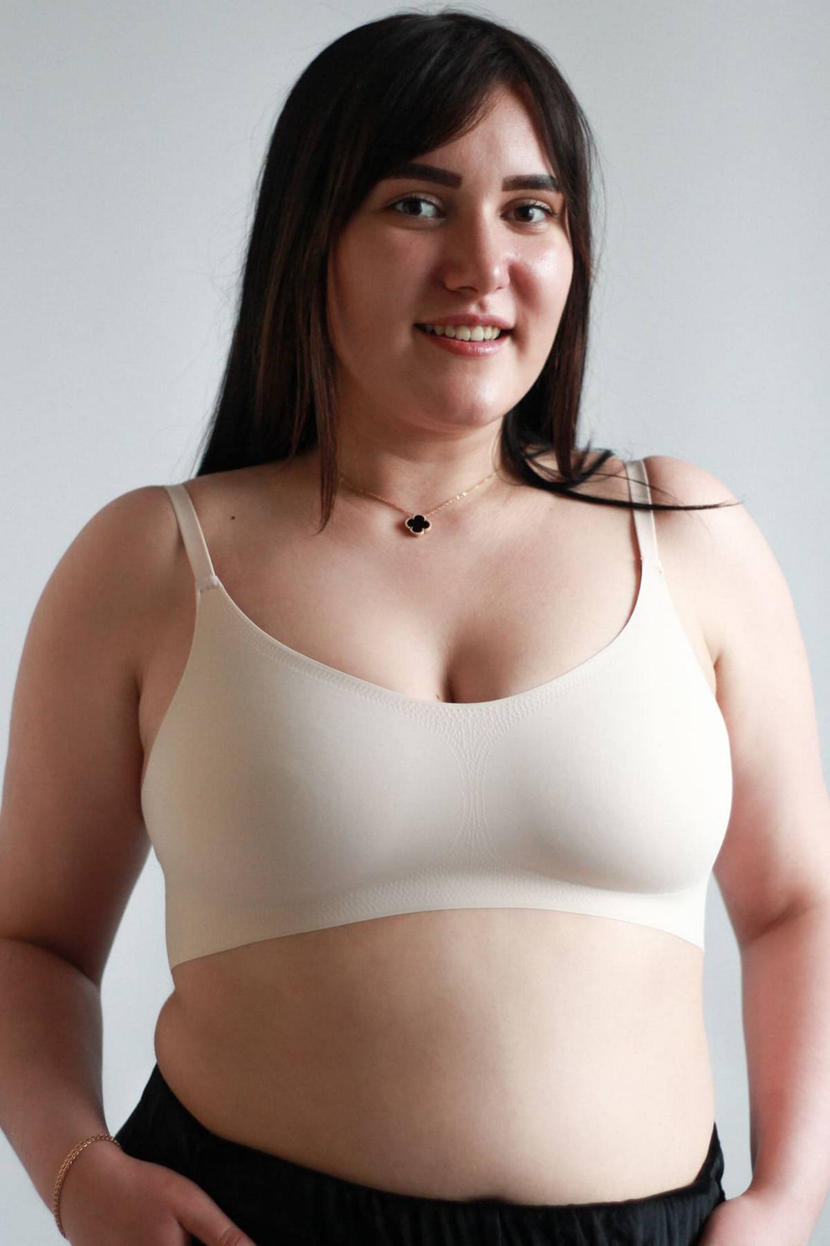 Безшовний бра-топ Invisible Light 71D32