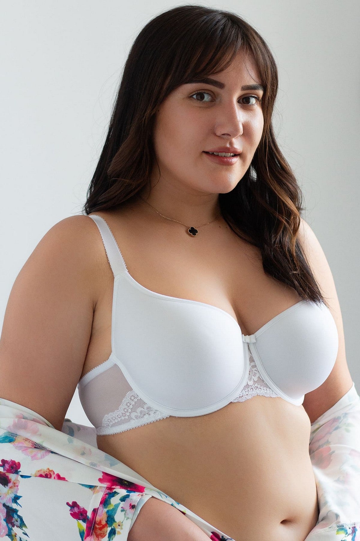 Бюстгальтер спейсер Everyday 72F33 white