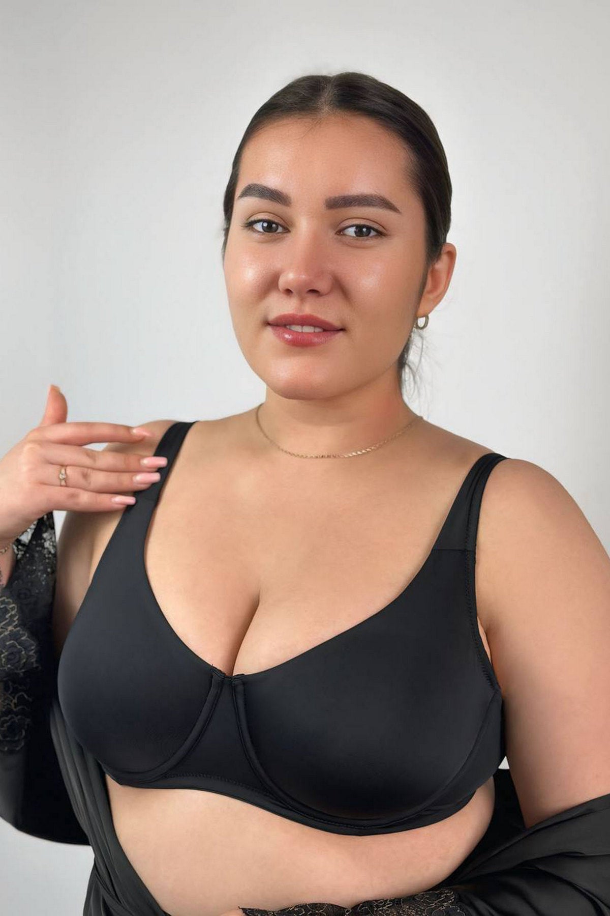 Формованный бюстгальтер Shape 92H35 black