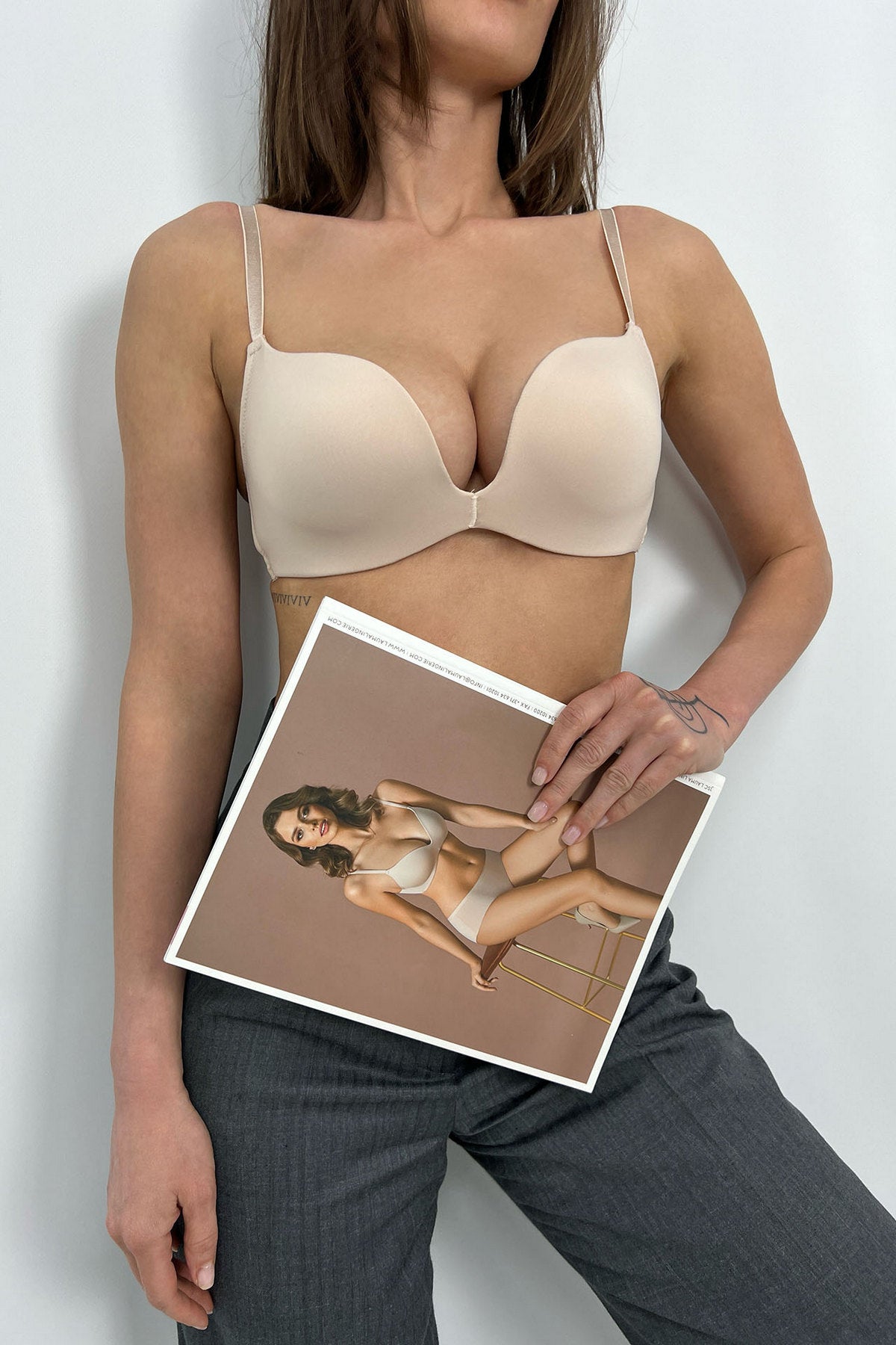 Бесшовный бюстгальтер пуш-ап Shape 99J30 silver peony