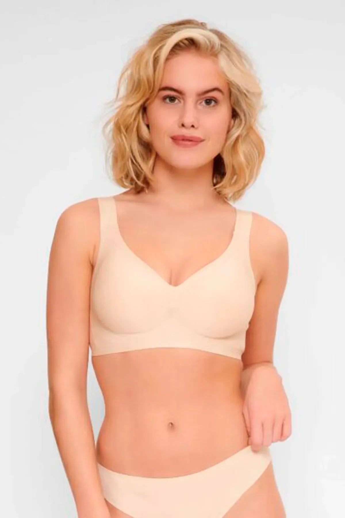 Бесшовный бра-топ 1400Р-1 powder