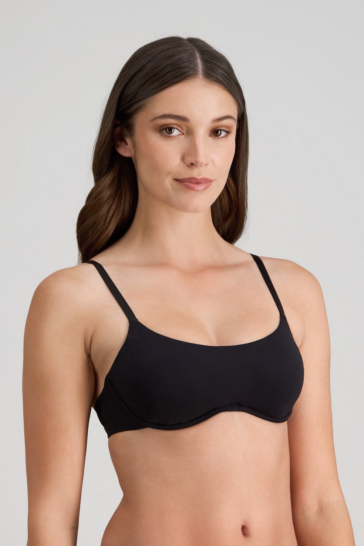 Бра-топ с вкладышами 227845 Extra-Ordinary black