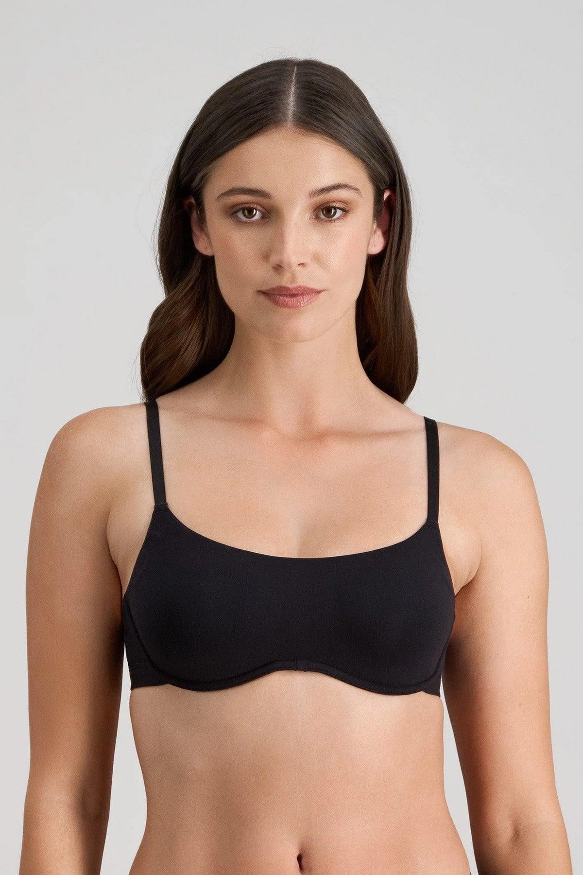 Бра-топ с вкладышами 227845 Extra-Ordinary black