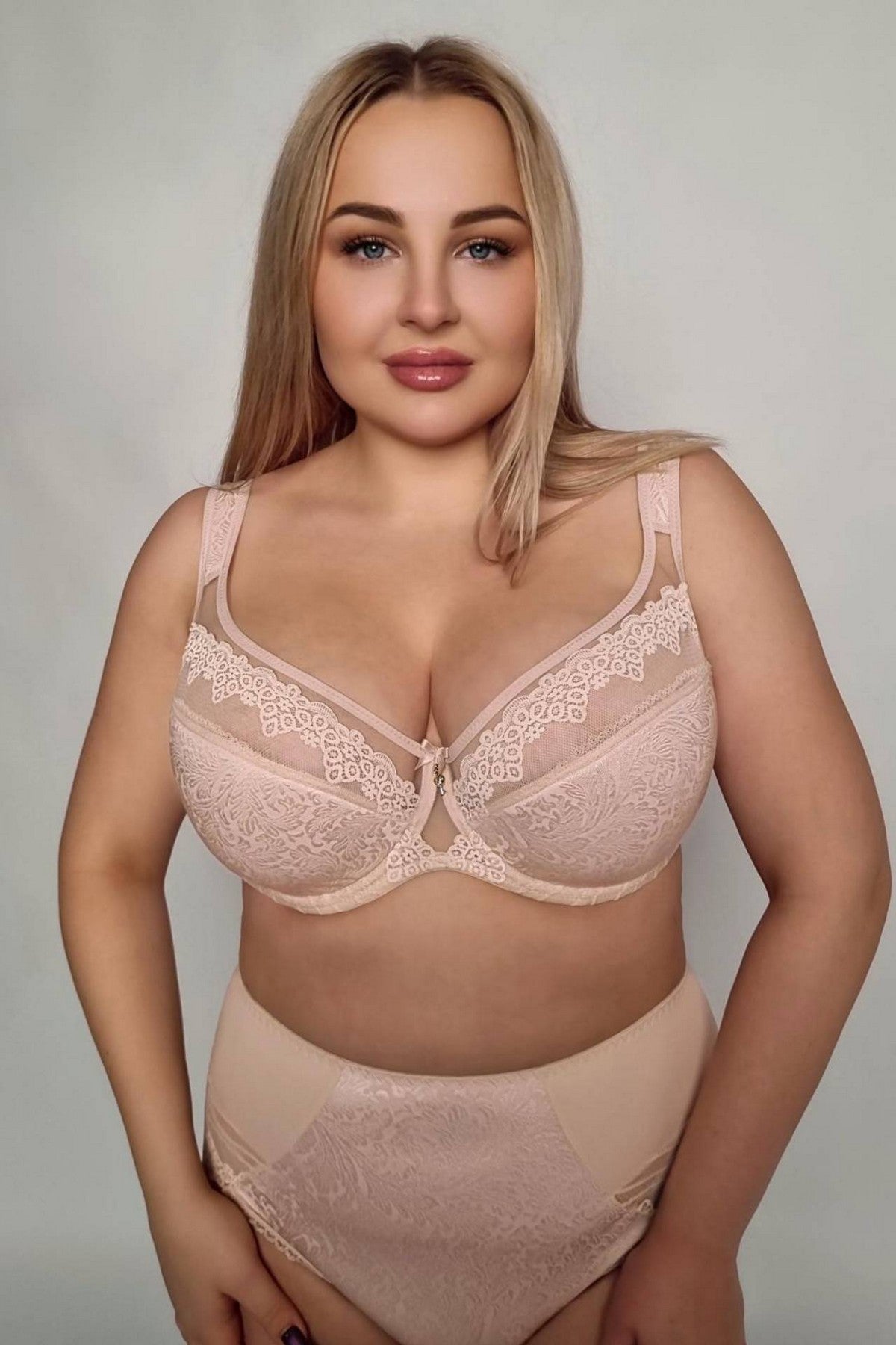 Напівдубльований бюстгальтер 1080 peony