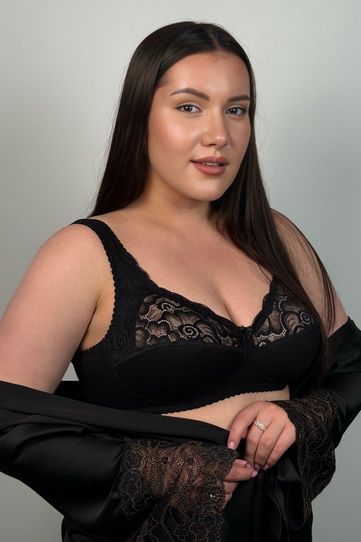 Мягкий бюстгальтер без косточек 161102 black