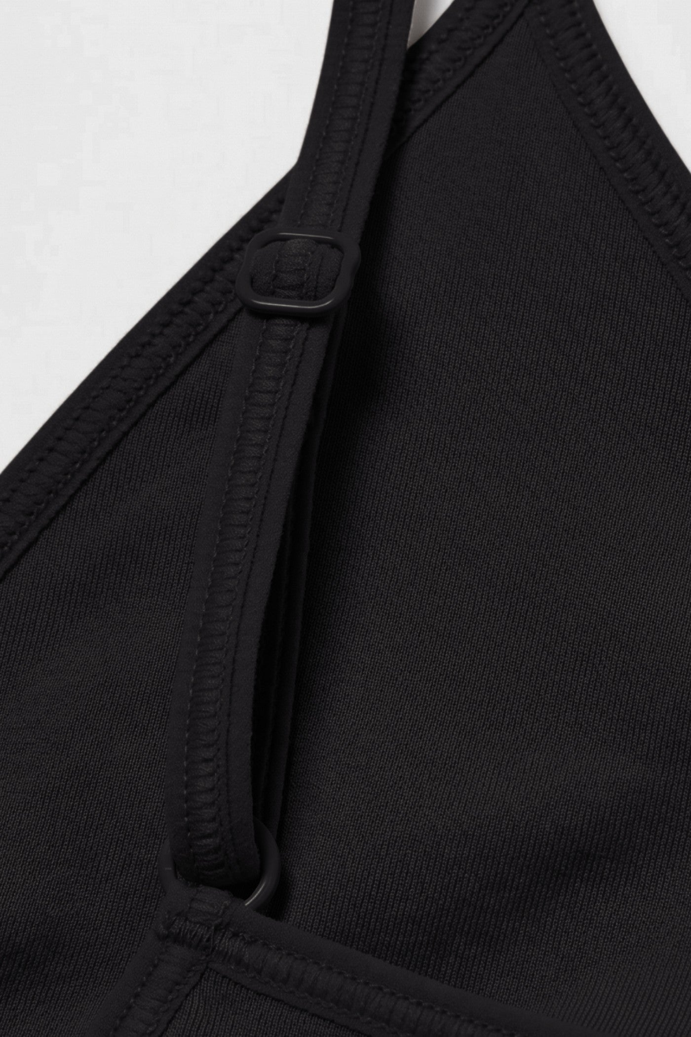 Гладкий браслет 636261932 black Uniqlo