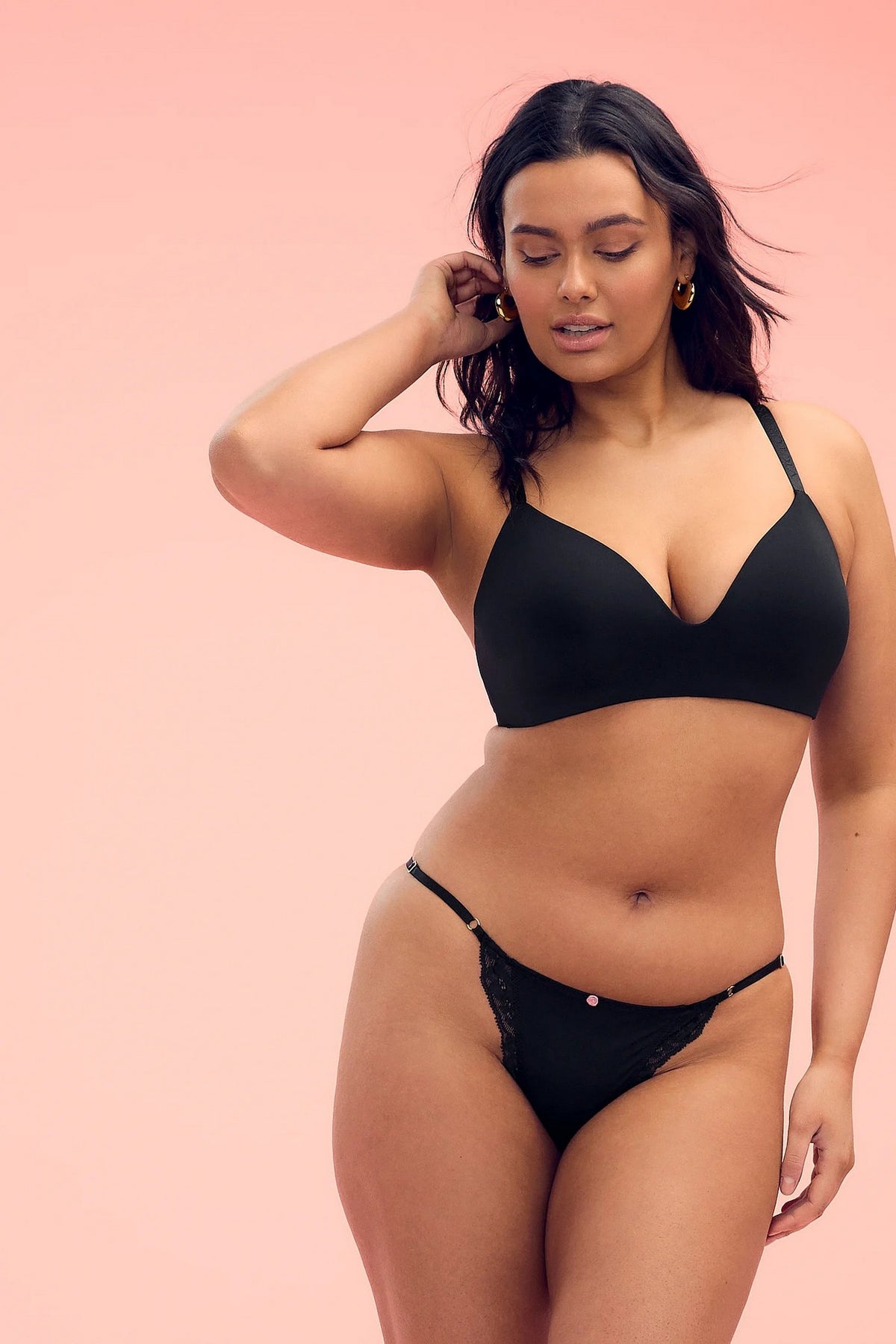 Бюстгальтер ущільнений 267991631 black Victoria`s Secret