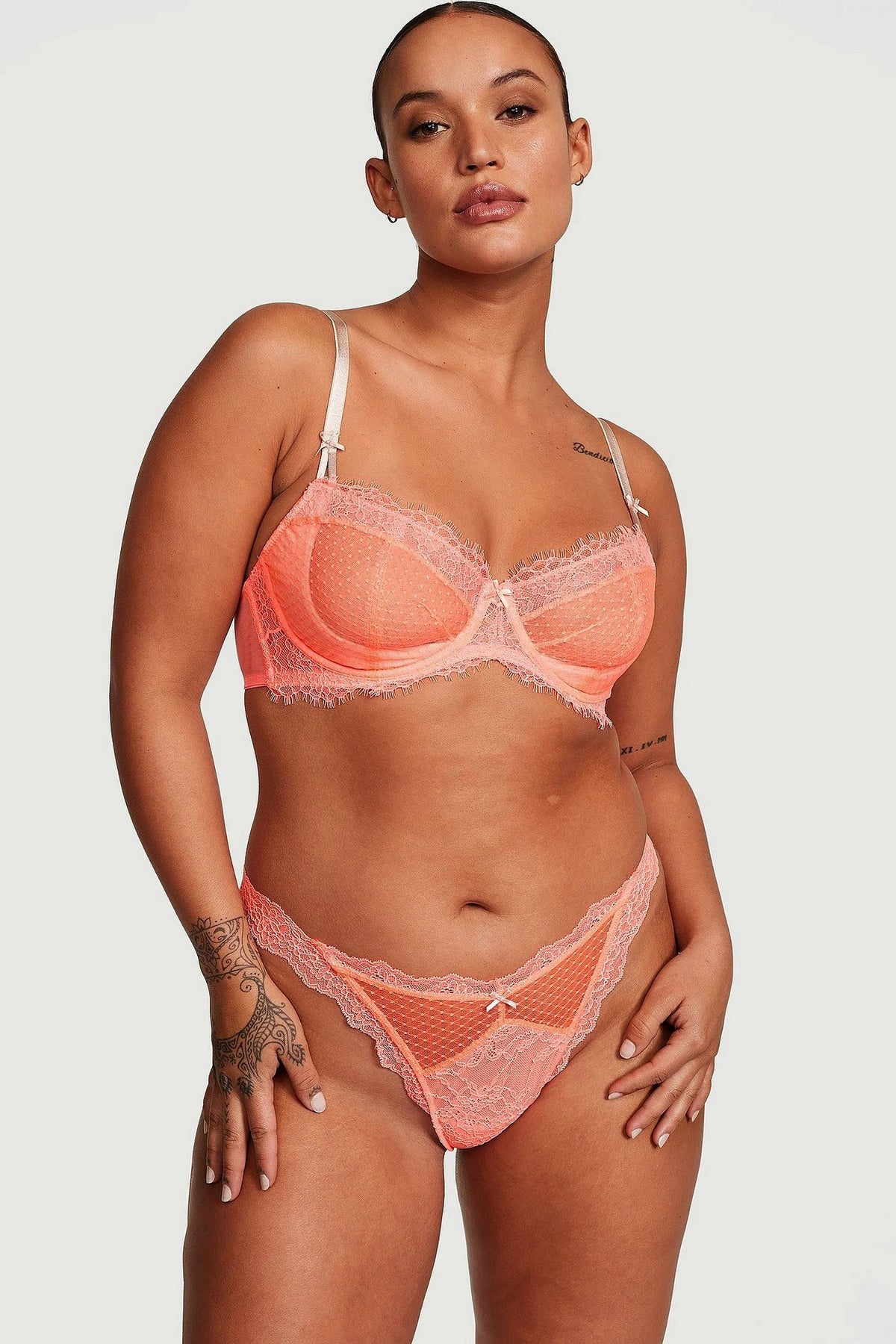 Бюстгальтер балконет із мікросітки 385015986 orange Victoria`s Secret