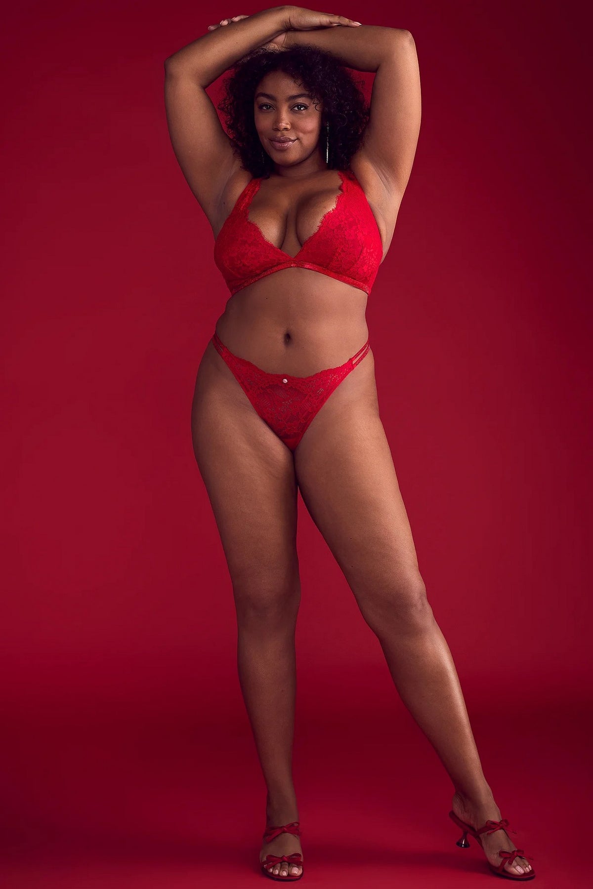 Мереживний бралет зі стразами 448650560 red Victoria`s Secret