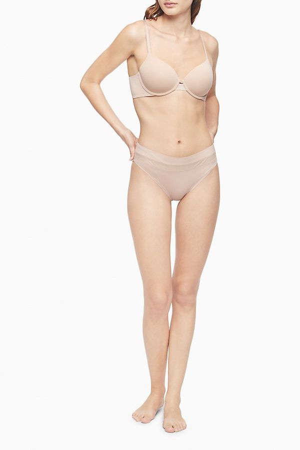 Гладкий бюстгальтер на косточках 594751581 beige