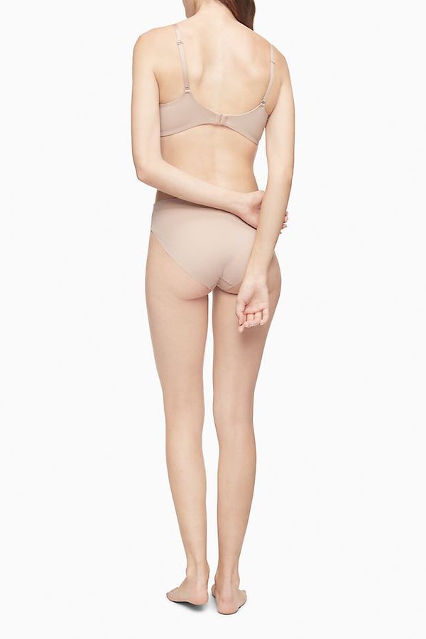 Гладкий бюстгальтер на косточках 594751581 beige