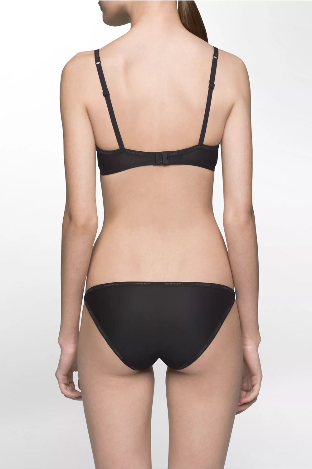 Гладкий бюстгальтер на косточках 930681014 black