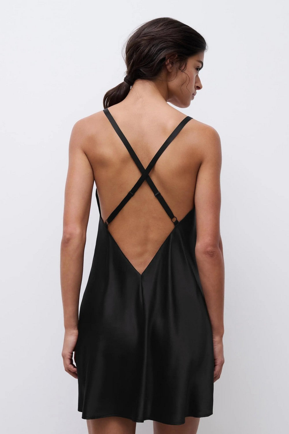 Шелковая ночная сорочка 01DW5 Vibrate black