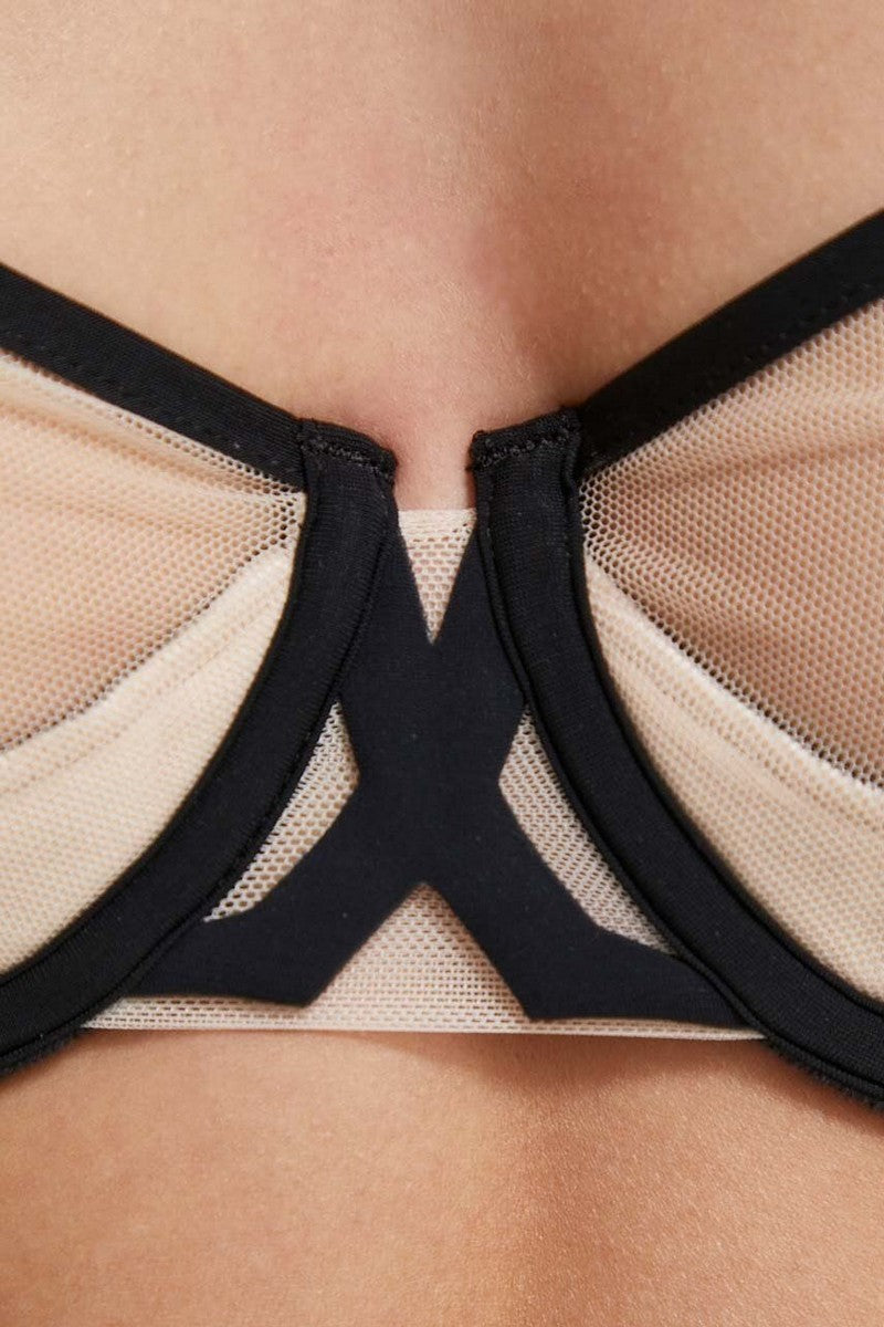 Напівдубльований бюстгальтер 07F2 TraXX beige dore/black