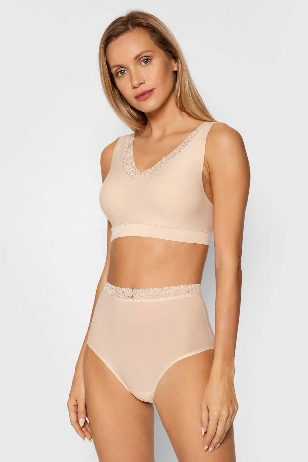 Трусики слип с высокой талией 11G7 Soft stretch beige dore