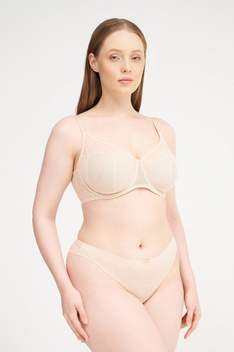 Кружевные трусики бразилиана 13XG0 Origins beige dore