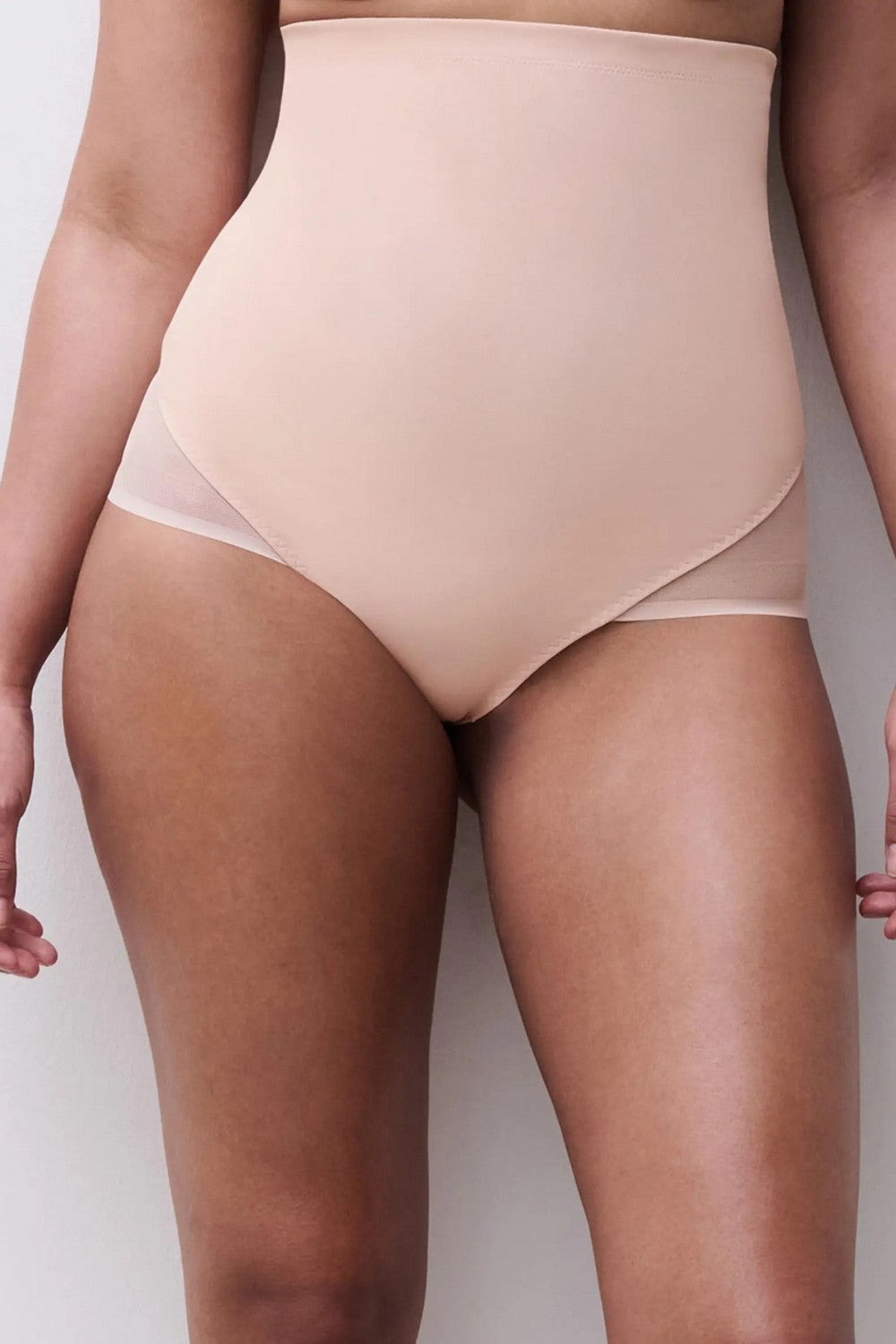 Корректирующие трусики с высокой талией 16OC6 Glam Shaping beige dore