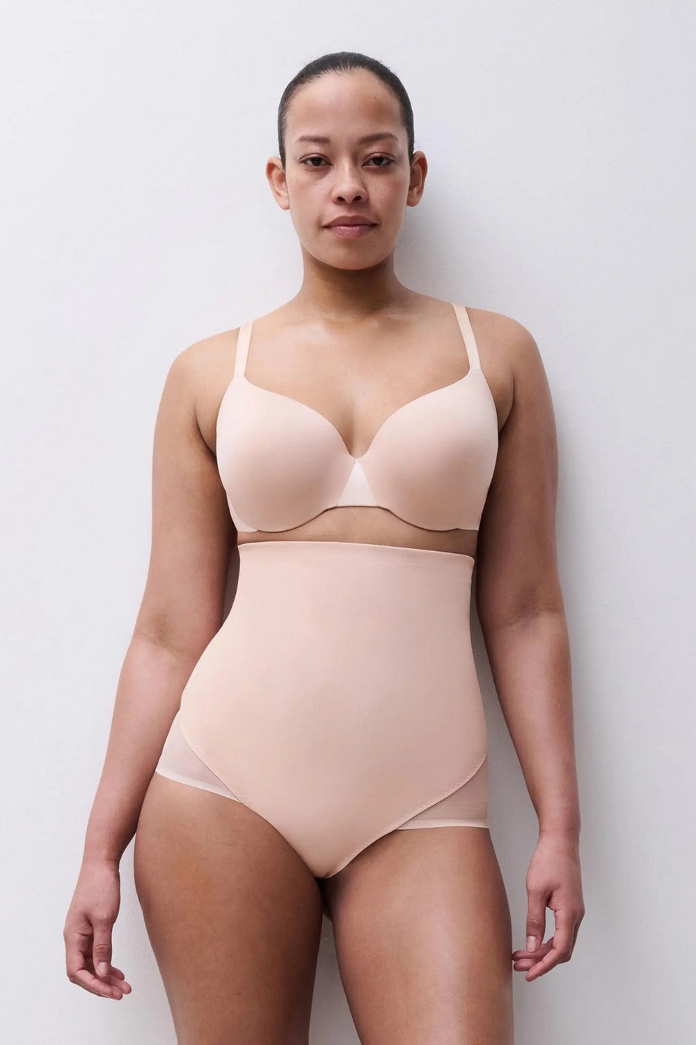 Корректирующие трусики с высокой талией 16OC6 Glam Shaping beige dore