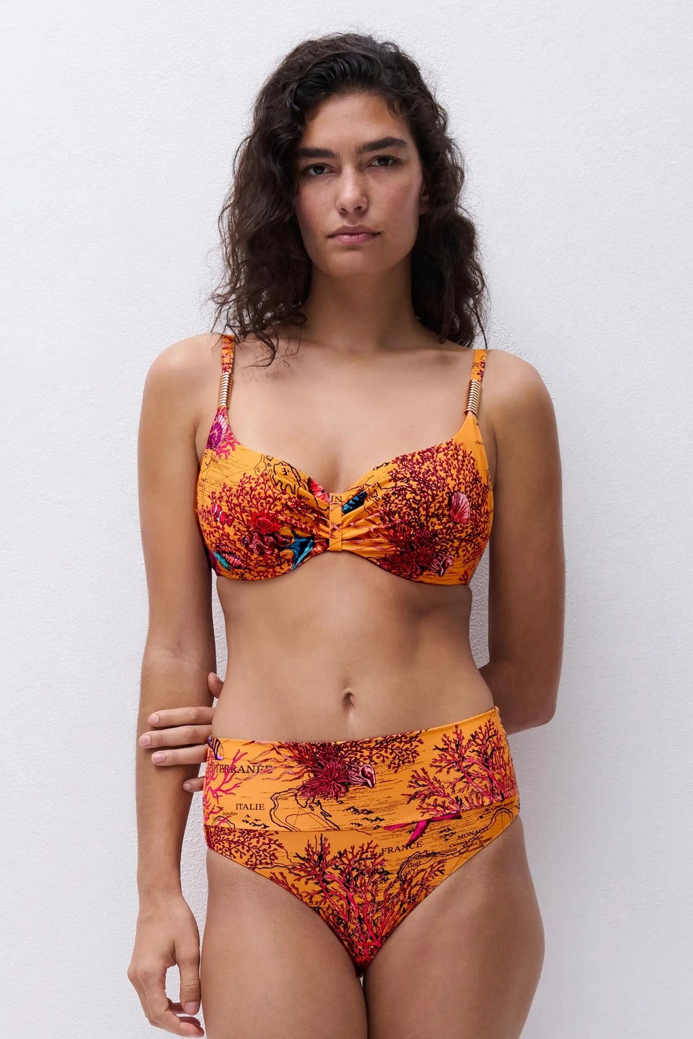 Купальный бюстгальтер с плотными чашками 16VM0 Icone light mediterran