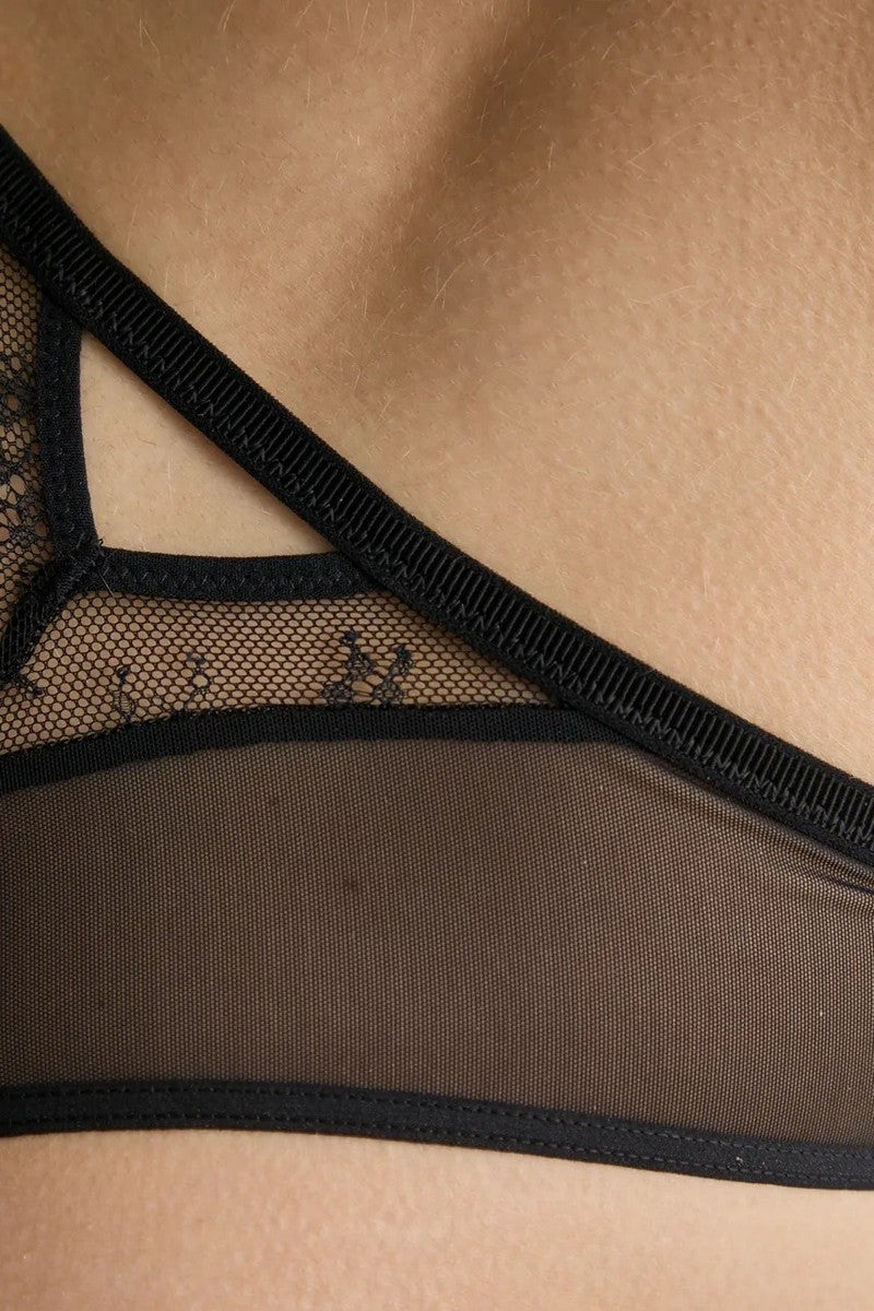 Трусики стринг из микросетки 22NG0 Poison black