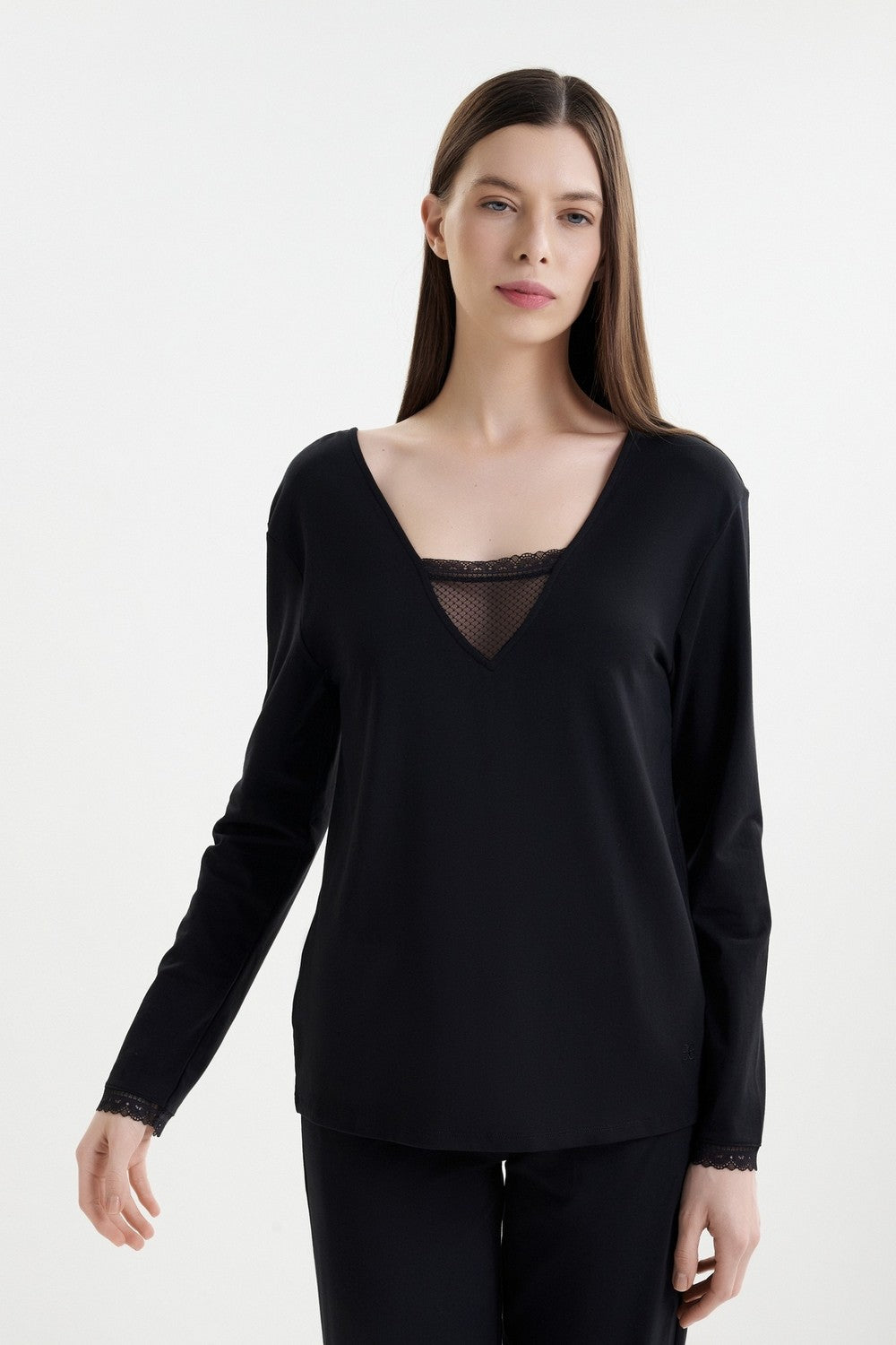 Домашній лонгслів 10YJ0 Romance black