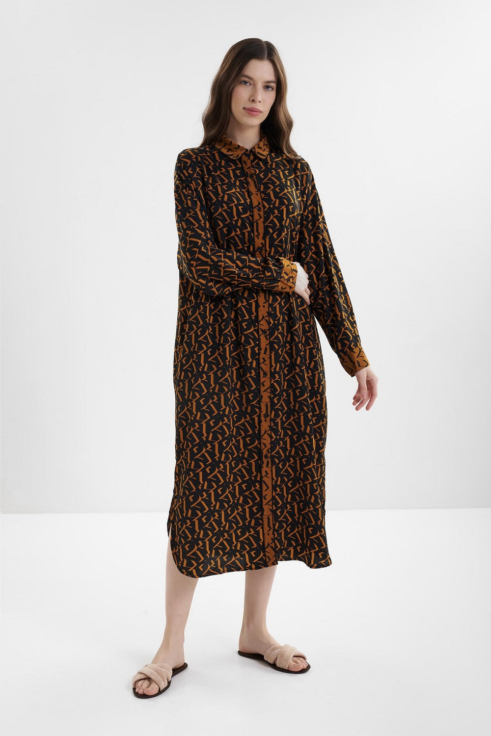 Нічна сорочка на ґудзиках YI10081 black novel